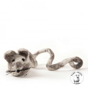 Katzenspielzeug Woolly Rattus aus 100% Wolle